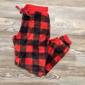 Jem Red & Black Buffalo Plaid Plush Pajama Athleisure Joggers Medium